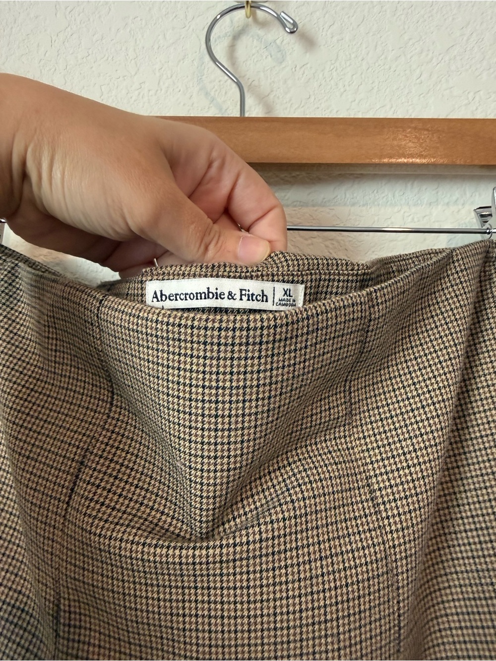 Abercrombie Brown Plaid Pleated Mini Skirt XL - Picture 4 of 6